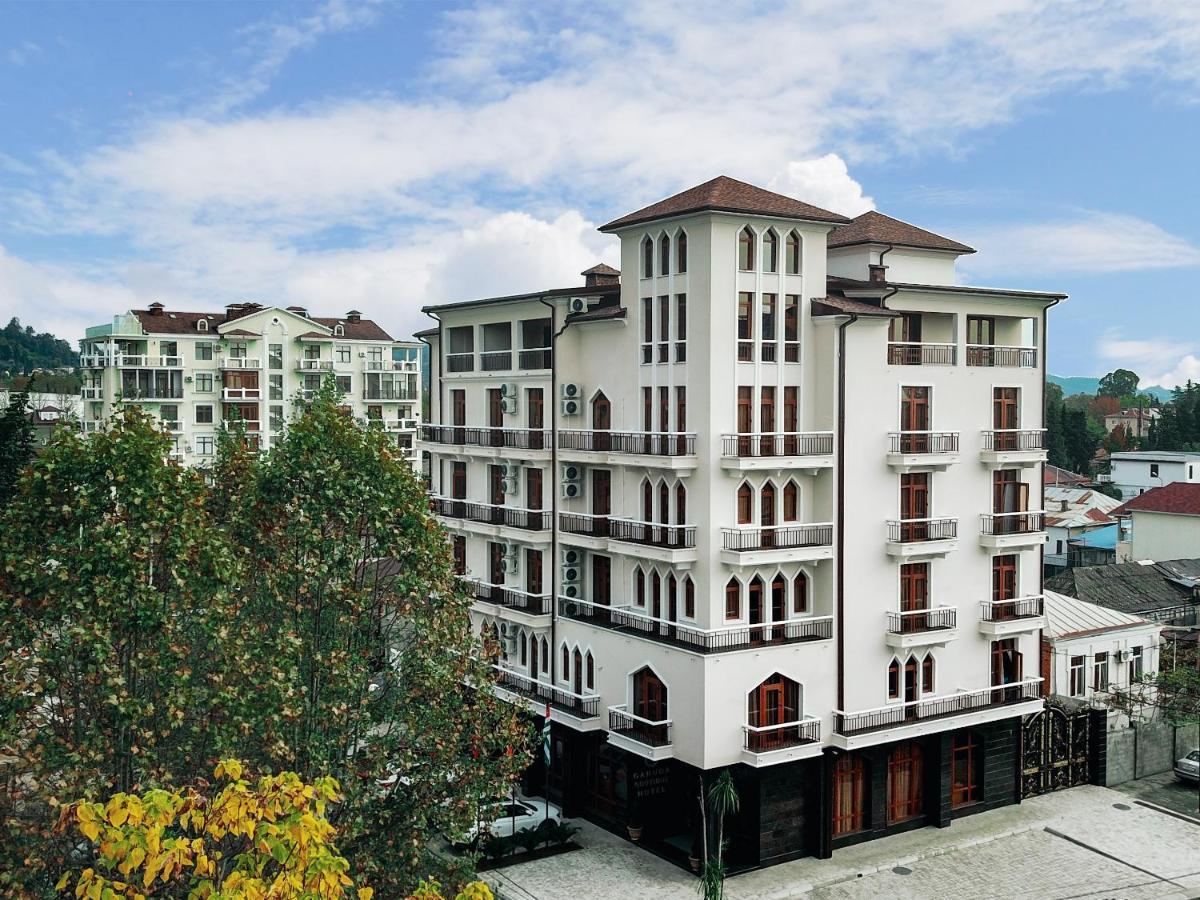 Garuda Boutique Hotel Sukhumi Esterno foto