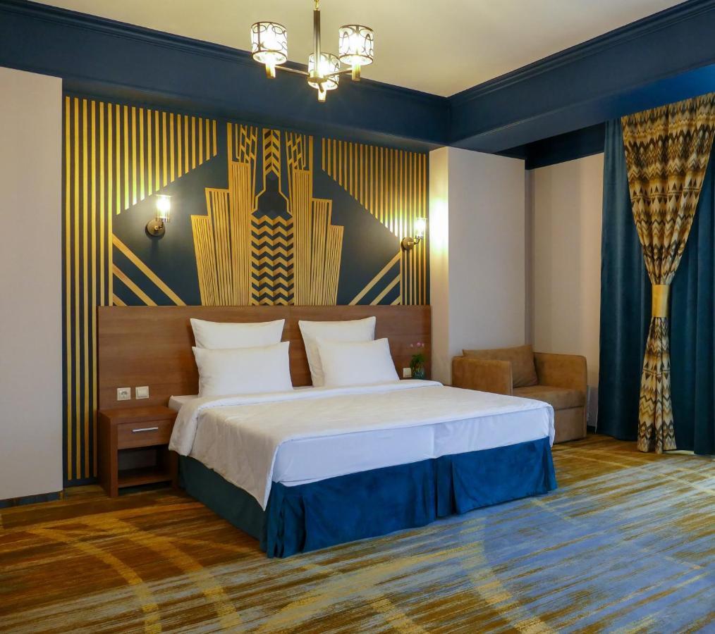 Garuda Boutique Hotel Sukhumi Esterno foto