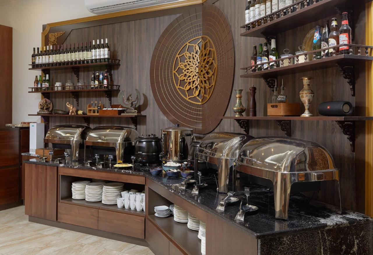 Garuda Boutique Hotel Sukhumi Esterno foto