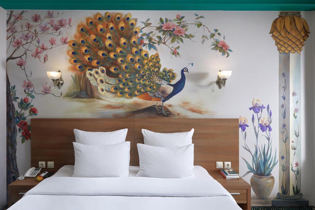 Garuda Boutique Hotel Sukhumi Esterno foto